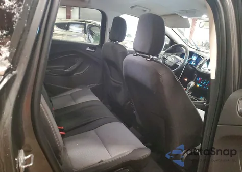 2019 Ford Escape Se z USA, uszkodzony, nr VIN 1FMCU9GD7KUC23786